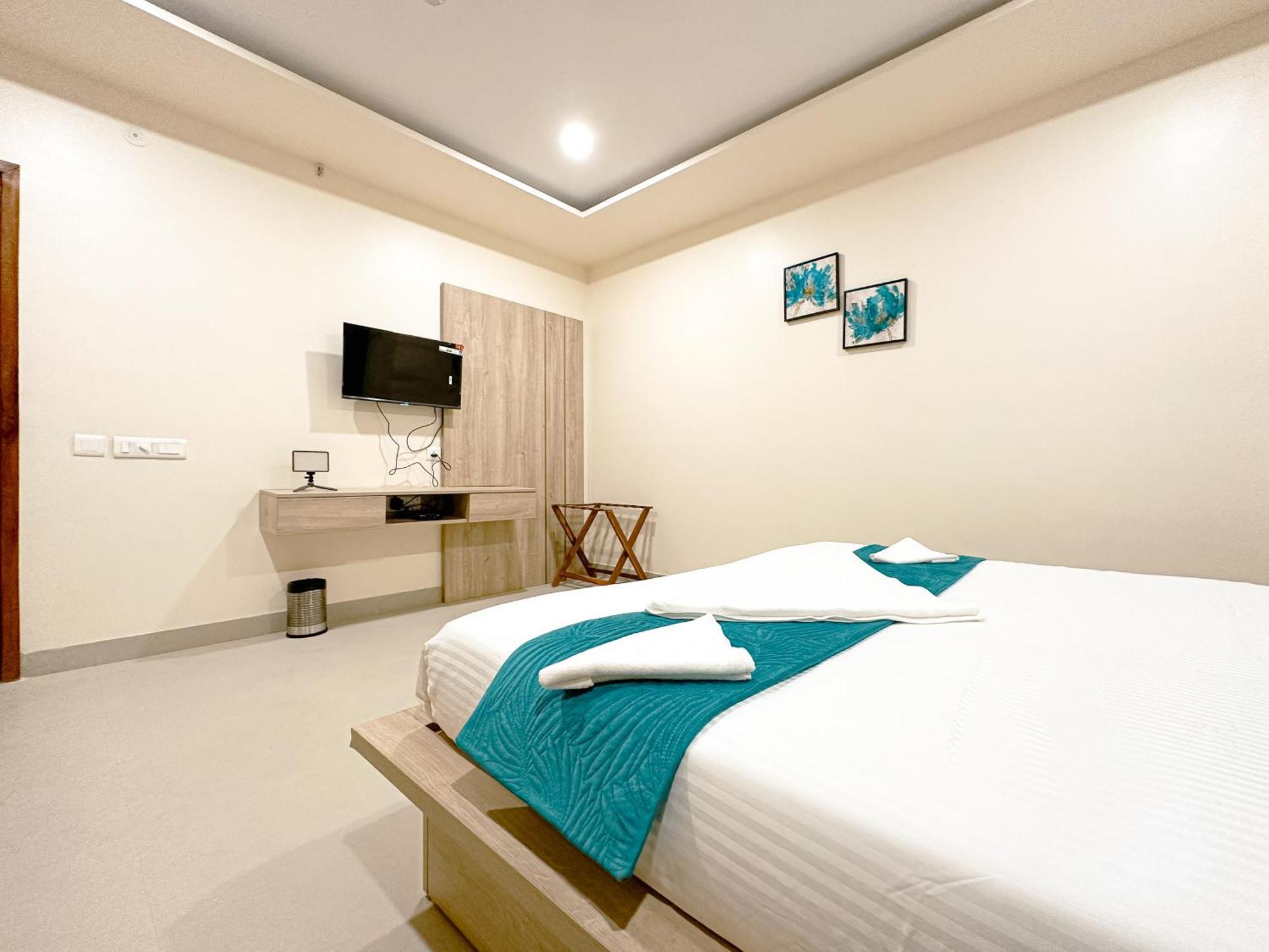 Hotel Ananda Kashi Varanasi Exterior photo